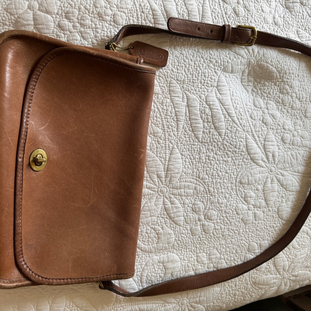Vintage Coach Shoulder Bag